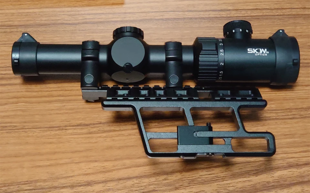 AK AKM Kalashnikov Tactical compact rifle scope BDC reticle 1.25-5x26A with side mount.